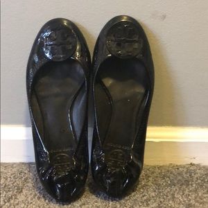 Tory Burch Black Gloss Flats - Size 6.5